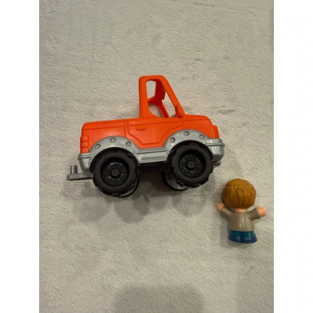 Fisher‎ Price Little People Orange Pickup Truck and Boy Figure GGT36 FGY05 2017